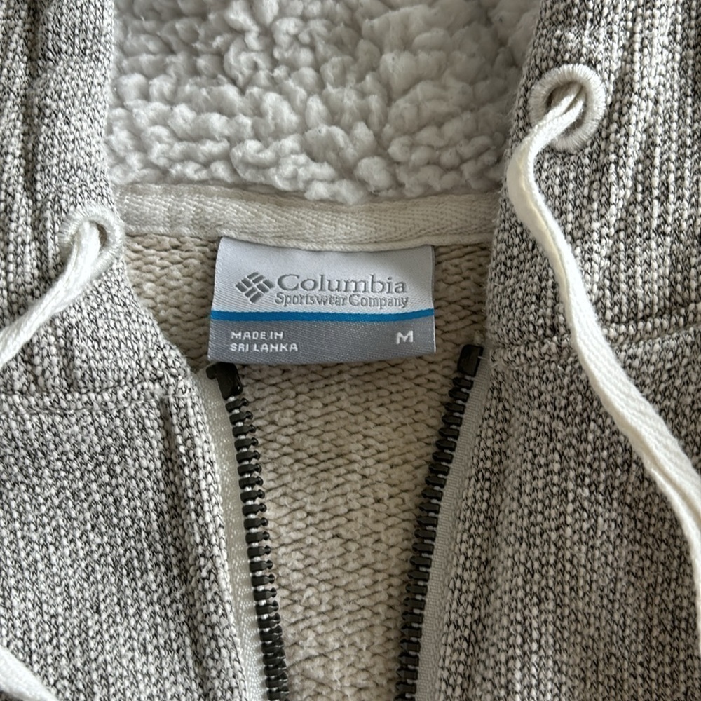 Women’s Gray Columbia Fleece - size M​ - Picture 2 of 5